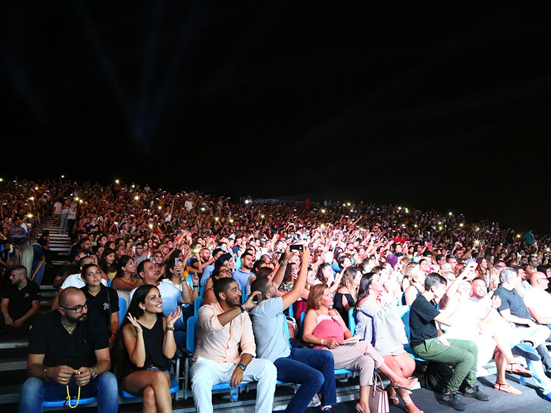 ناصيف زيتون في "أعياد بيروت": معجبون من كل الأراضي اللبنانية بحفل ناجح